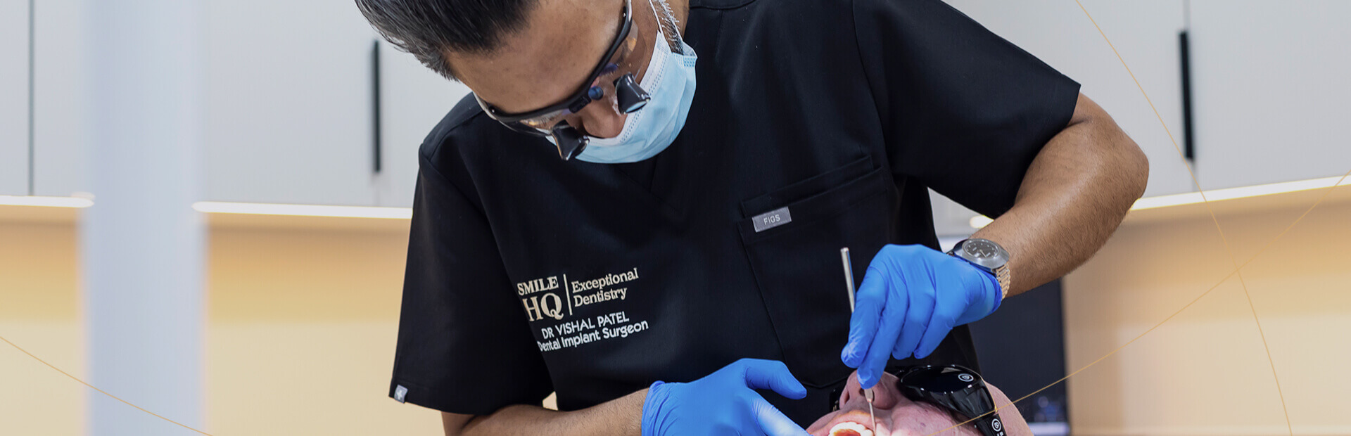 Implanted Dentures Brentwood, Essex - Smile HQ